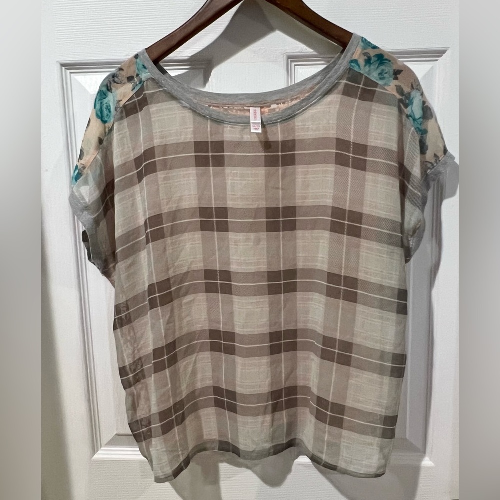 Xhilaration Women Top